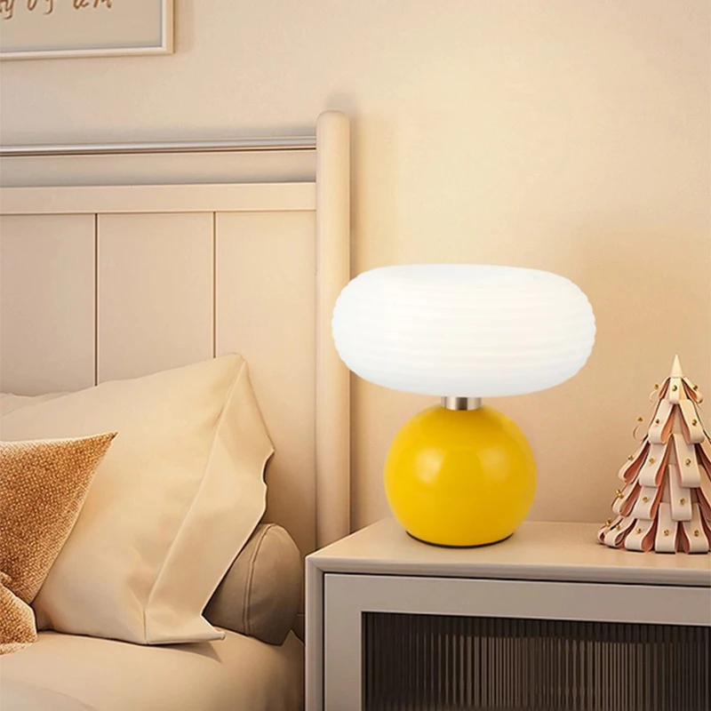 Mushroom Table Lamp - โคมไฟตั้งโต๊ะแบบชาร์จไฟได้สวิตช์ไฟหรี่แสงได้สำหรับการเรียนรู้ pelindung Mata โคมไฟข้างเตียงนอนเห็ดแบบ USB