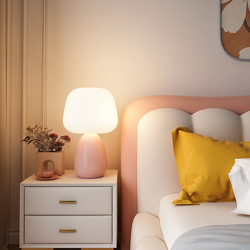 Mushroom Table Lamp - โคมไฟตั้งโต๊ะเซรามิกทรงเห็ดสไตล์นอร์ดิก ปรับแสงได้ 3 สี พร้อมแสงเต็มสเปกตรัม สำหรับตกแต่งห้องนอนและห้องนั่งเล่น