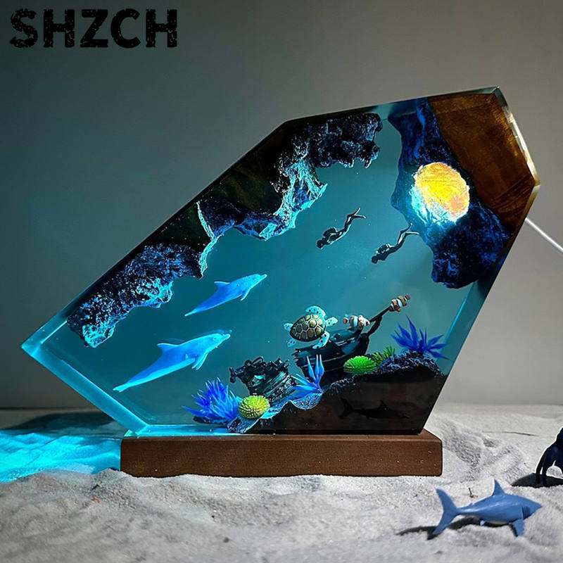 โคมไฟเรซิ่นรูปนักดำน้ำใต้ทะเล  - Lighting World Decor บทวิจารณ์และราคา