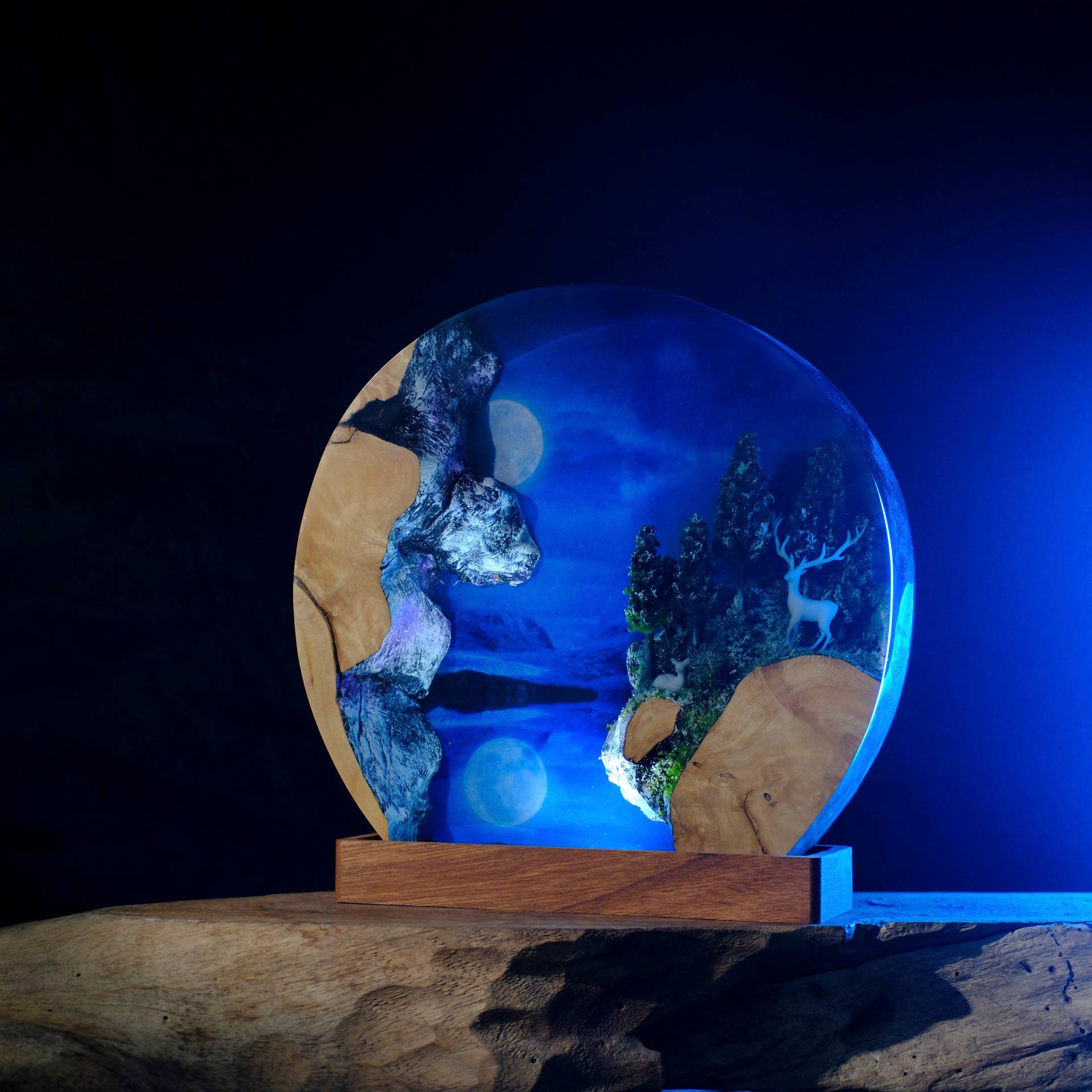 โคมไฟตั้งโต๊ะเรซิ่นแบบกำหนดเอง - Lighting World Decor บทวิจารณ์และราคา