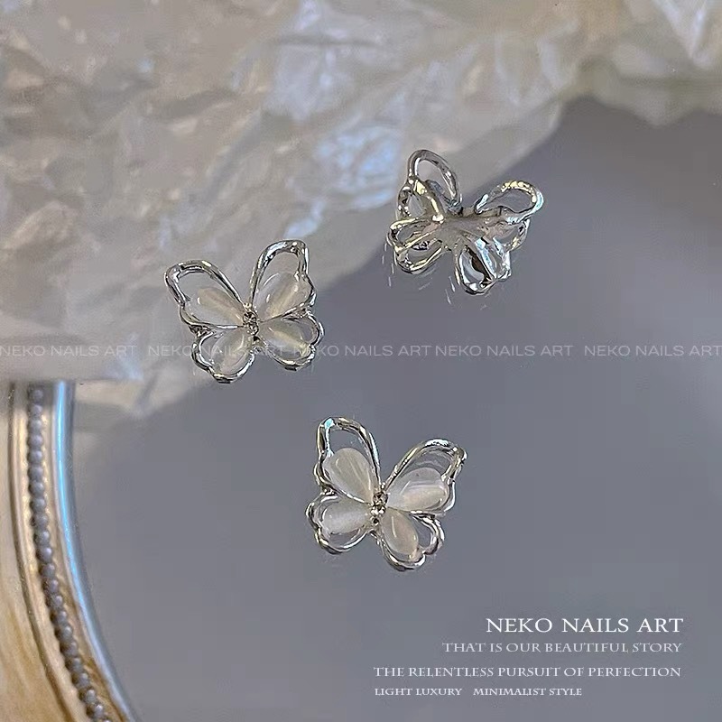 5 ชิ้นของตกแต่งเล็บรูปผีเสื้อ  - Nova Decor & Lighting Juletrelys บทวิจารณ์และราคา